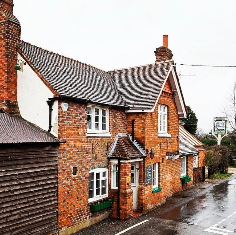 Hotel The Six Bells Beenham Exterior foto